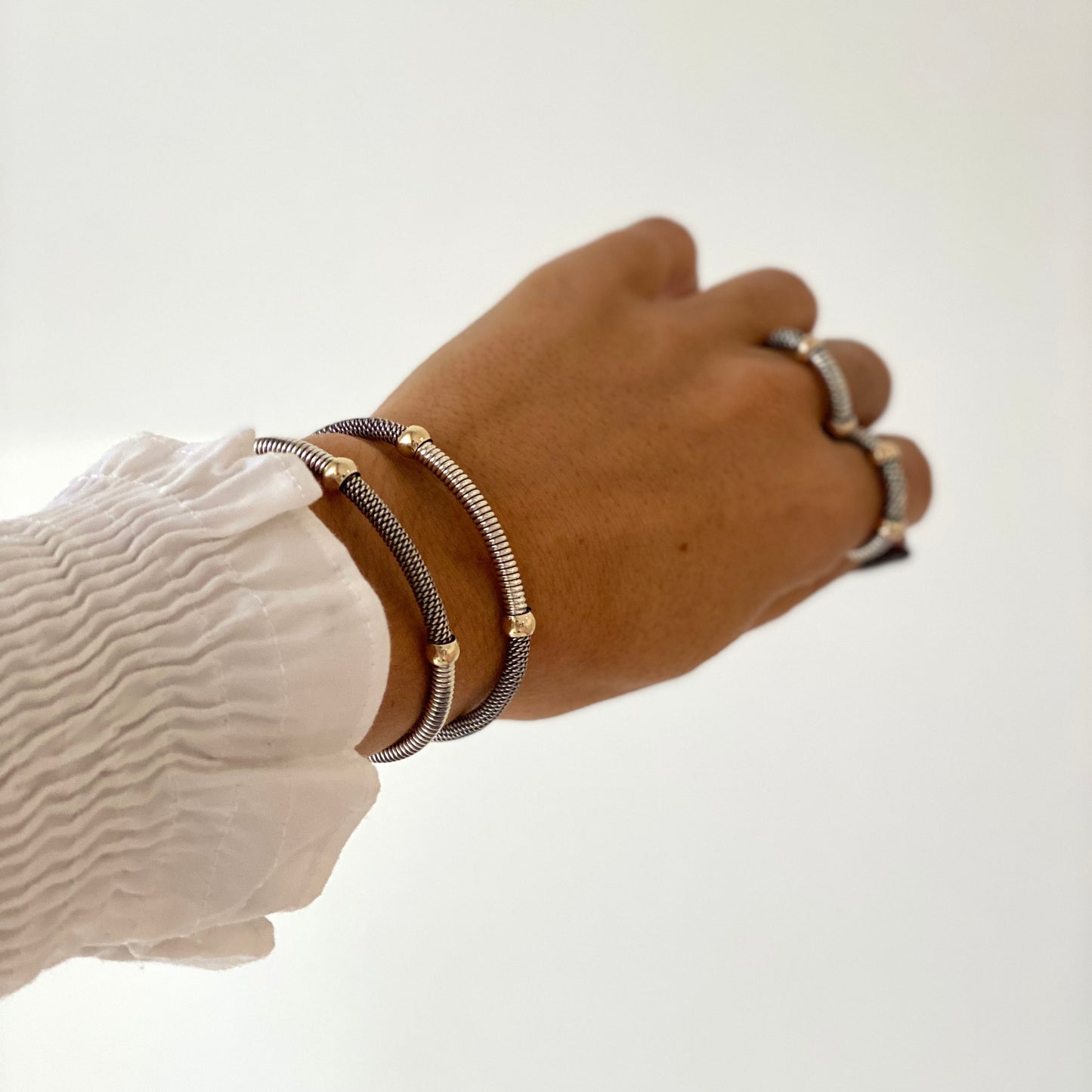 Anel entrançado (pequeno)