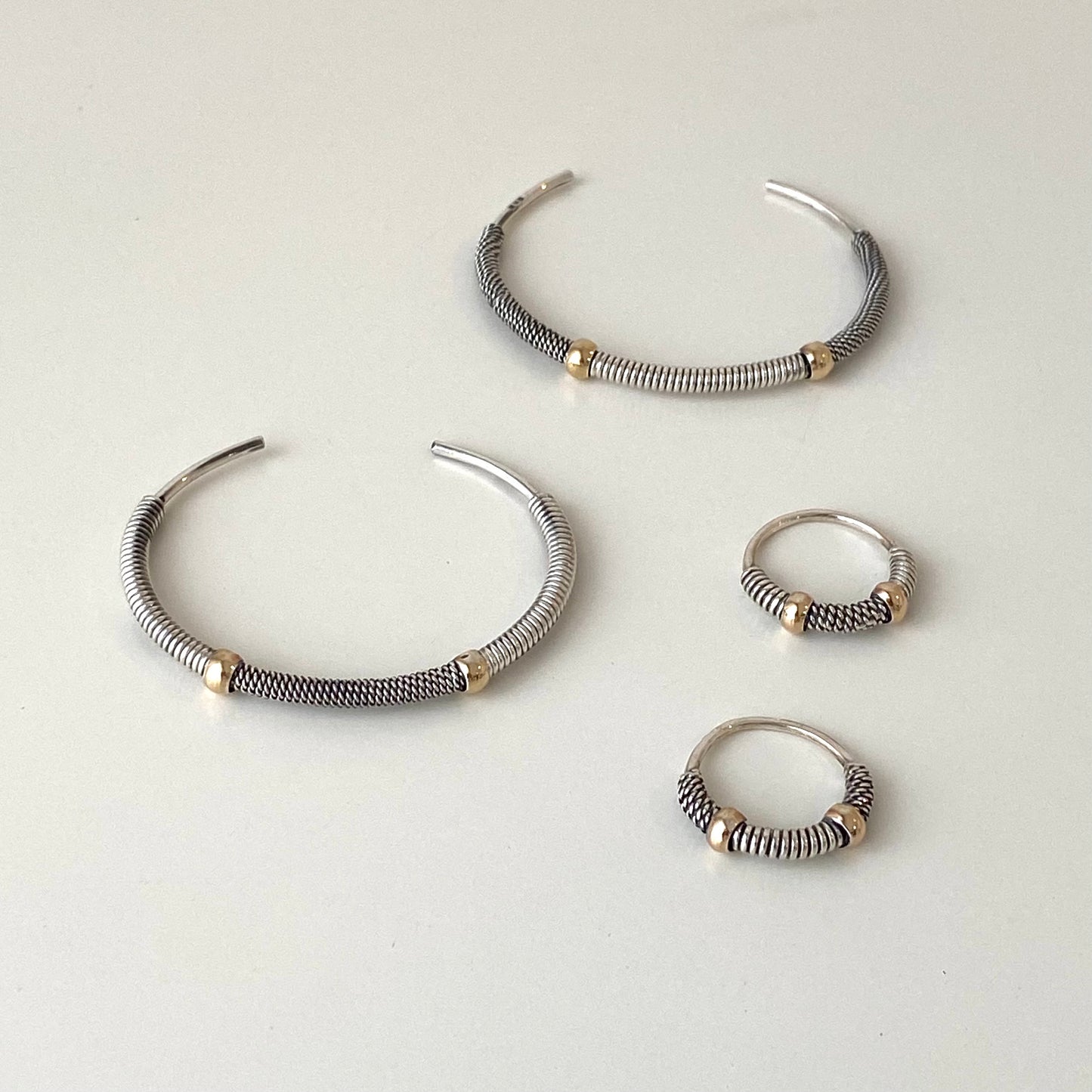 Anel entrançado (pequeno)