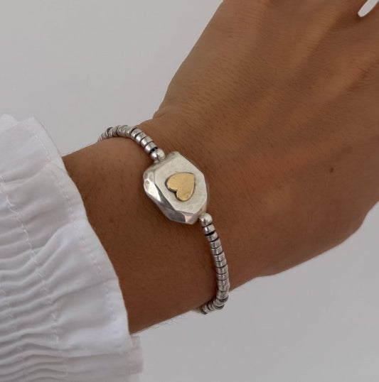 Pulseira com coração em ouro